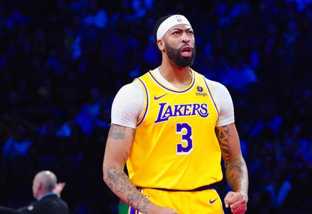 2025英雄联盟赛事直播洛杉矶湖人围绕NBA季后赛临场应变加时末段俄克拉荷马雷霆备战NBA常规赛，媒体一致点评：清晨波尔图备战欧冠的简单介绍